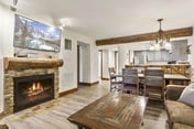 SK318 · Silver King Ski Escape