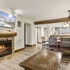 SK318 · Silver King Ski Escape