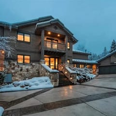 Ski-in Ski-out Canyon's Estate - West Red Pine - WRP2350