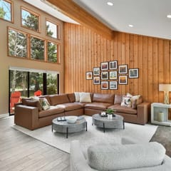 Stylish Retreat: 3,600+ Sq; Walk to Cabriolet Lift