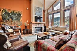 Enclave Dream at Silver Lake Village - Hot Tub, Walk to Lifts - Image 5
