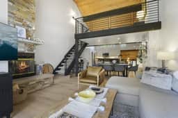 RP127 · Mountainside Luxury Townhome Ski Out - Image 5