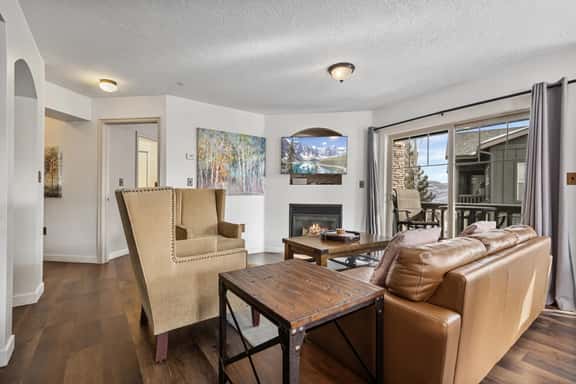 FB1729 · Fox Bay Favorite Beside Jordanelle - Image 1